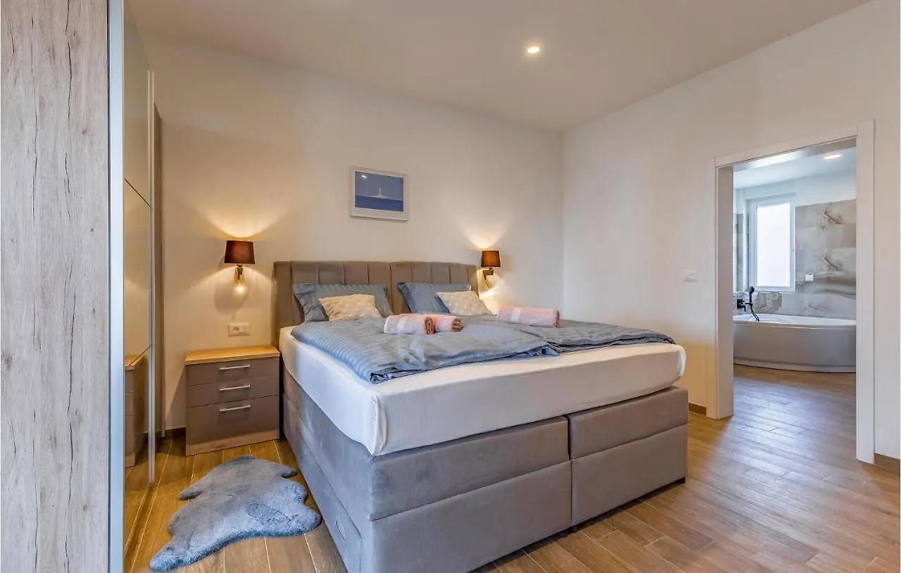 Holiday home Beautiful Home In Porec With Kitchen Croatia