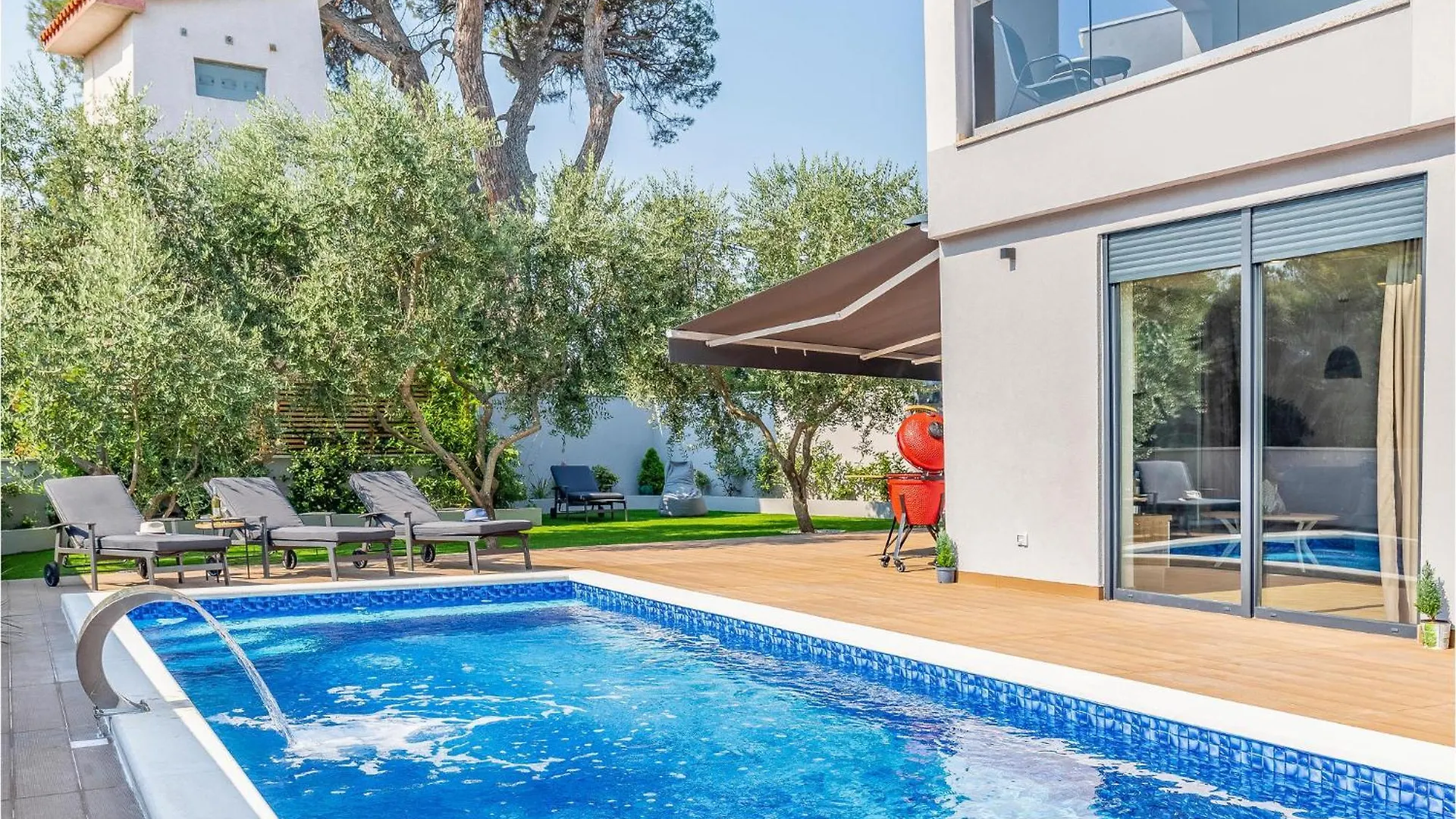 Beautiful Home In Porec With Kitchen