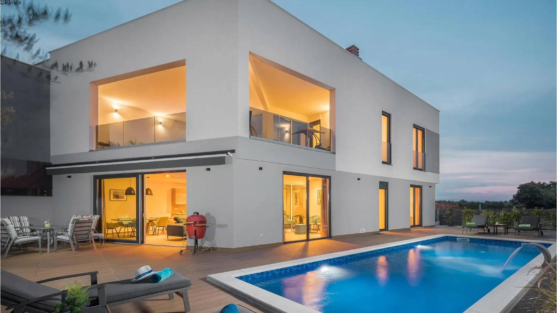 Beautiful Home In Porec With Kitchen