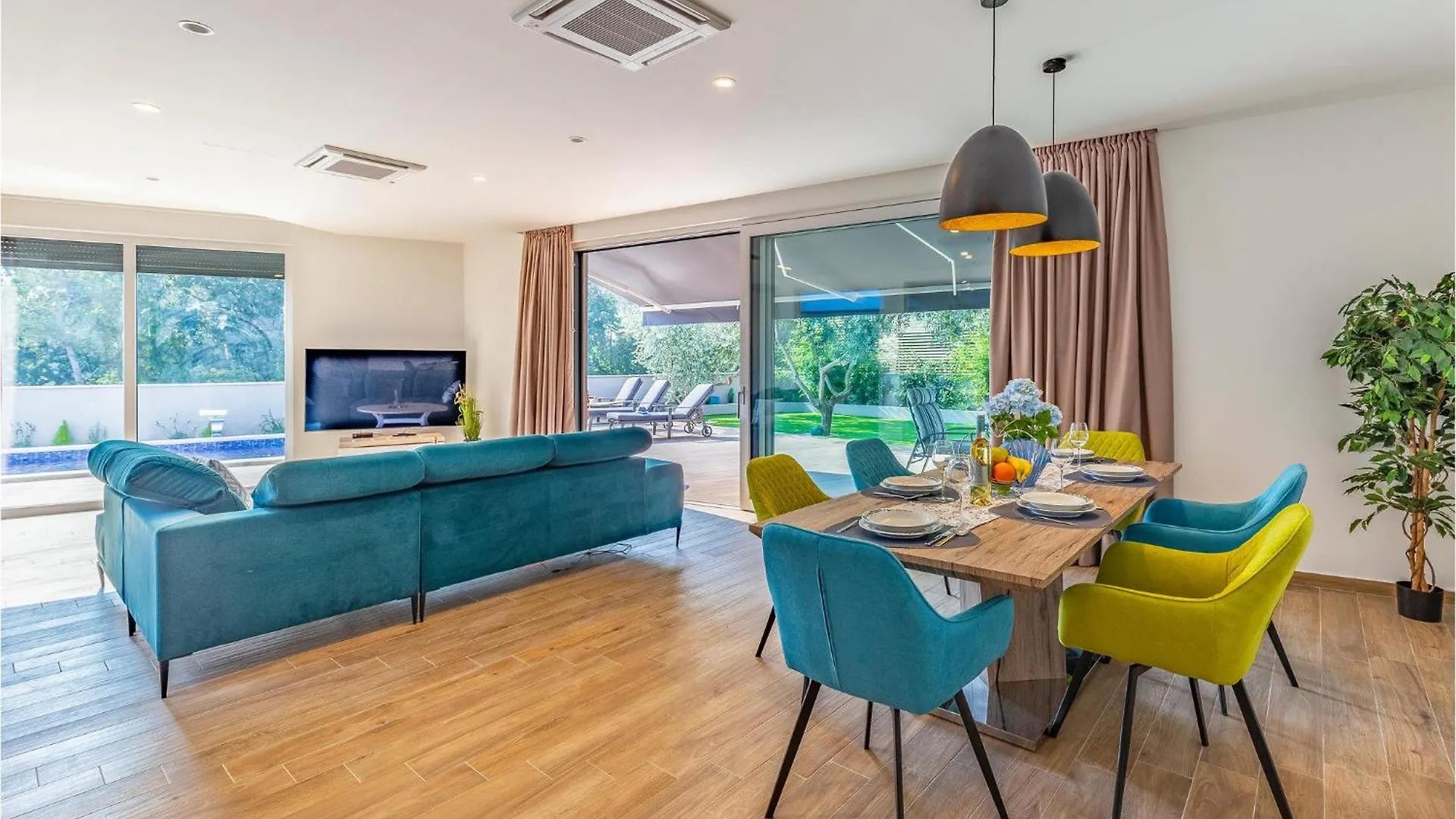 Vikendica Beautiful Home In Porec With Kitchen